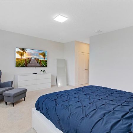 Modern Townhouse Near Disney With Heated Pool オーランド エクステリア 写真